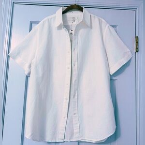 Banana Republic Men’s Slim Fit Linen Blend Short Sleeve Button Down Shirt